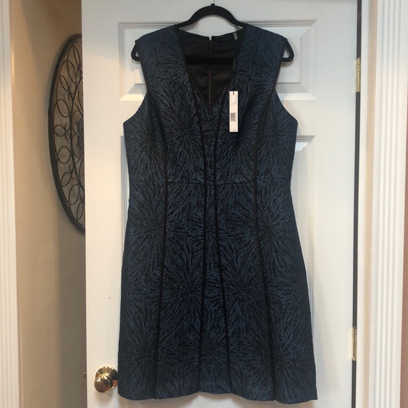 Designer Elie Tahari dress. Brand, NWT never worn. Color Blue/ Black. - Picture 1 of 4